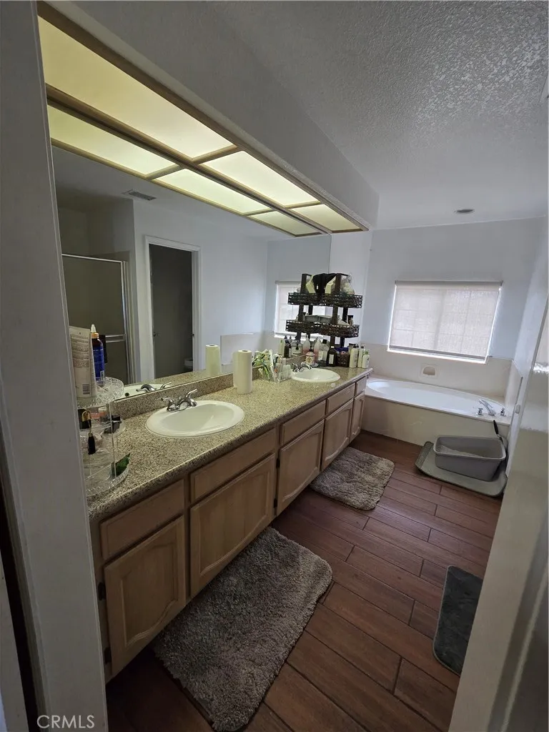 22508 Mountain View Road, Moreno Valley, California 92557 home-pic-26